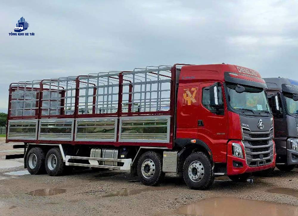 XE TẢI 4 CHÂN CHENGLONG H7 400HP THÙNG MUI BẠT 9.7M